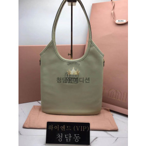 미우미우 23FW MIU MIU 아이비 가죽백