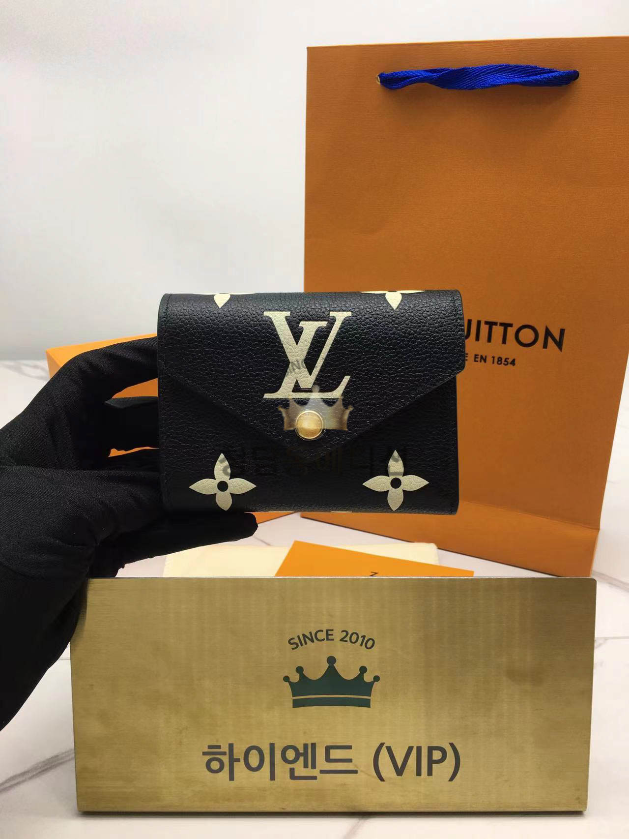 루이비통 빅토린 월릿 반지갑