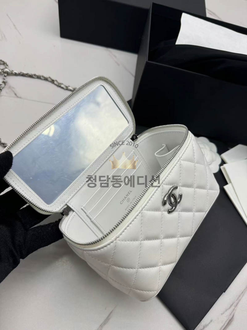 샤넬 23K 탑핸들 베니티