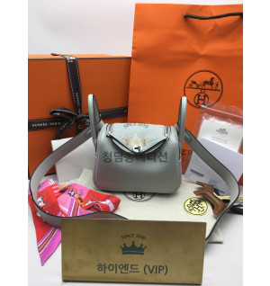 에르메스 미니 린디 올수공 (컬러 블루팔 Bleu Pale)