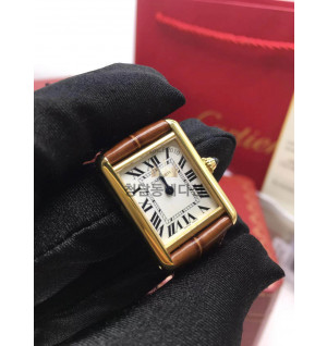 까르띠에 탱크 루이 워치 스몰 쿼츠 무브먼트 W1529856