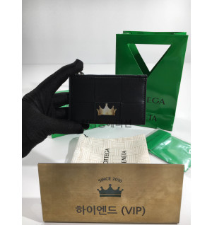 보테가베네타 인트레치아토 지퍼 카드 케이스 679843