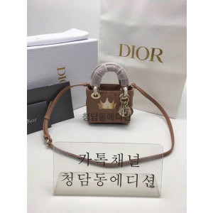 디올 램스킨 레이디백 마이크로