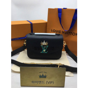 루이비통 옥스포드 락미 M22735