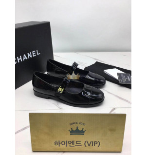 샤넬 턴락 메리제인 플랫 슈즈 (컬러 블랙 유광)