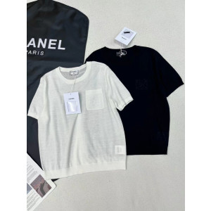 샤넬 프리컬렉션 티셔츠 화이트 P77025 (화이트/블랙)