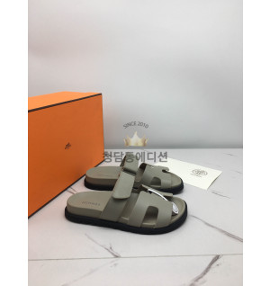 에르메스 시프레 샌들