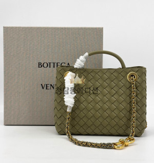 보테가베네타 24SS 안디아모 스몰 체인 숄더백 786008