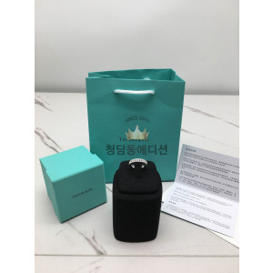 티파니앤코 T 와이어 와이드링 (컬러 화이트골드, 로즈골드)