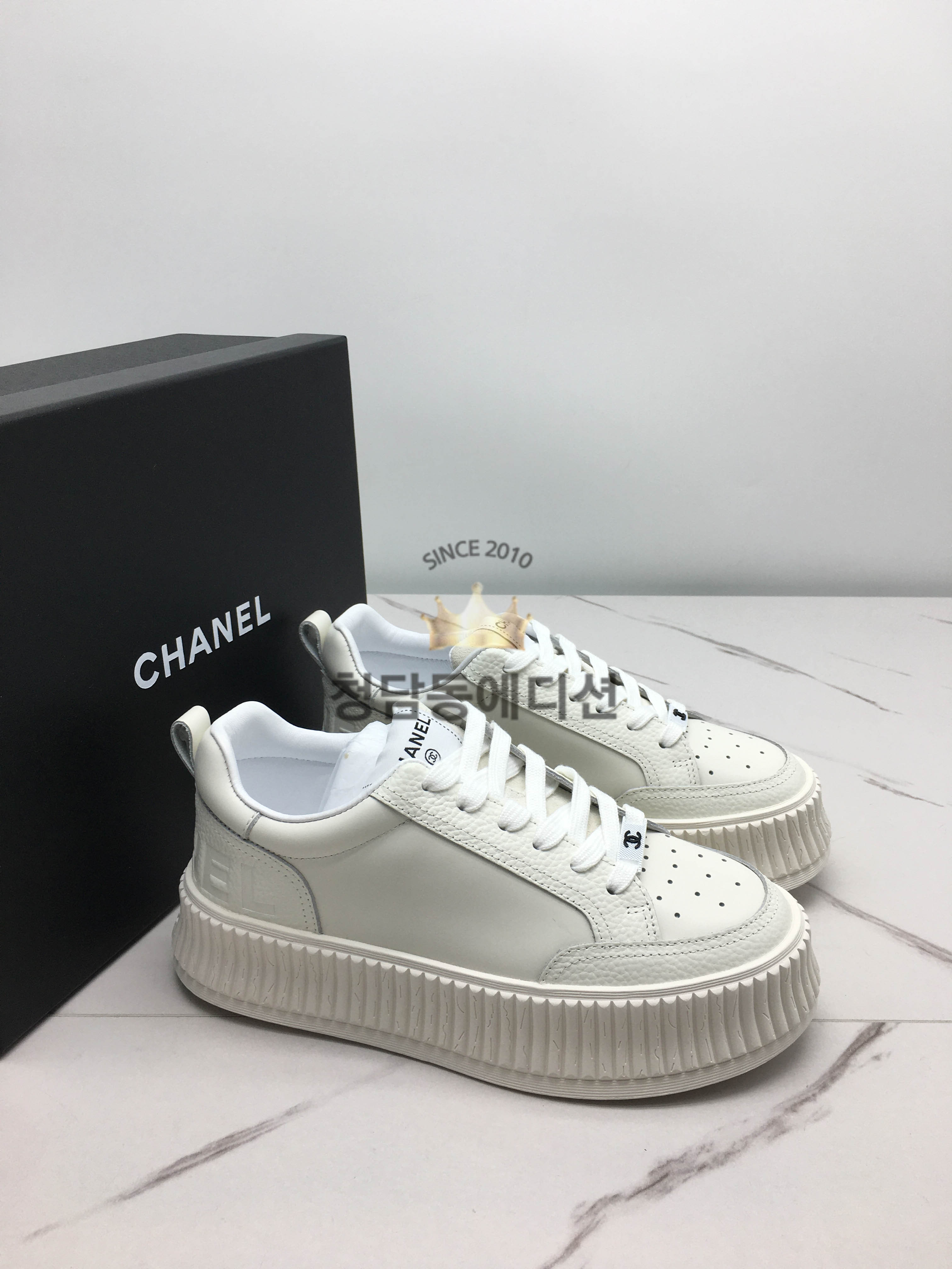 샤넬 스니커즈
