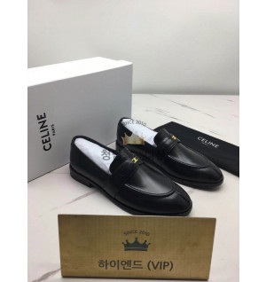 셀린느 23ss 트리오페 로퍼