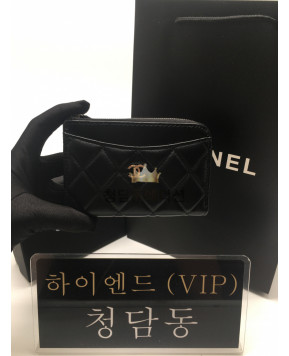 샤넬 클래식 지퍼 카드지갑 AP3179 (램스킨 은장)