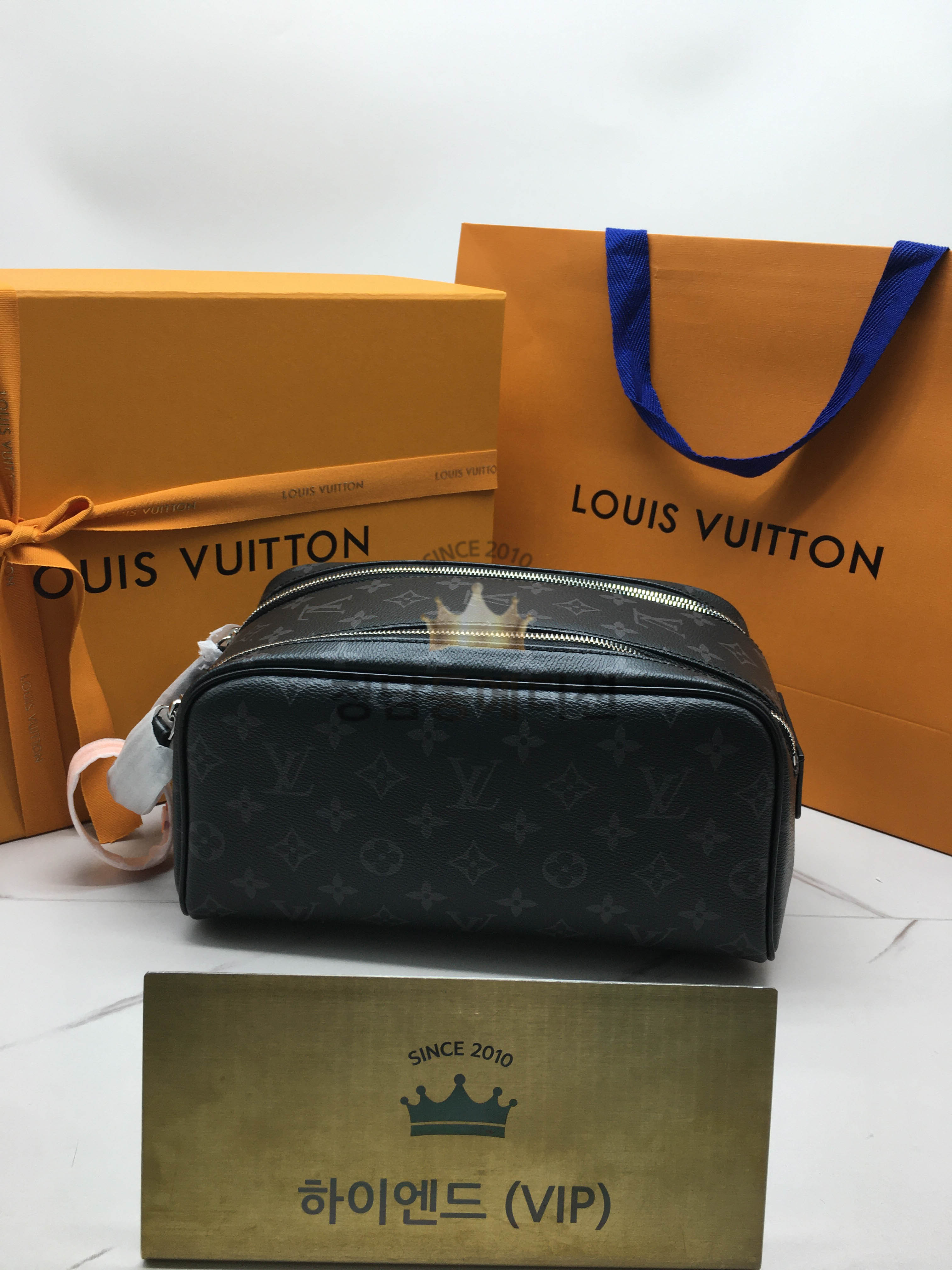 루이비통 클러치백 돕 키트 28 모노그램패턴