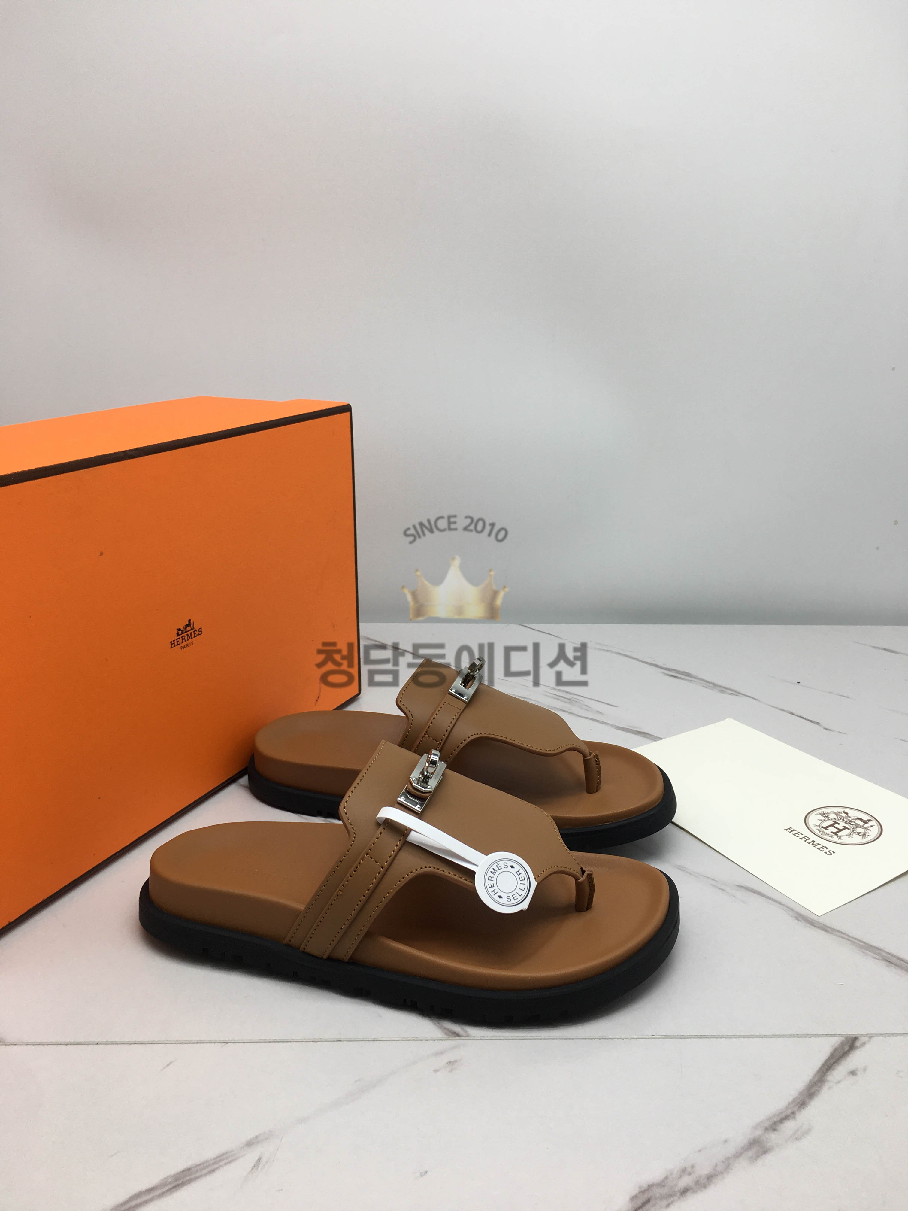 에르메스 켈리 슬라이드 슬리퍼 정품급