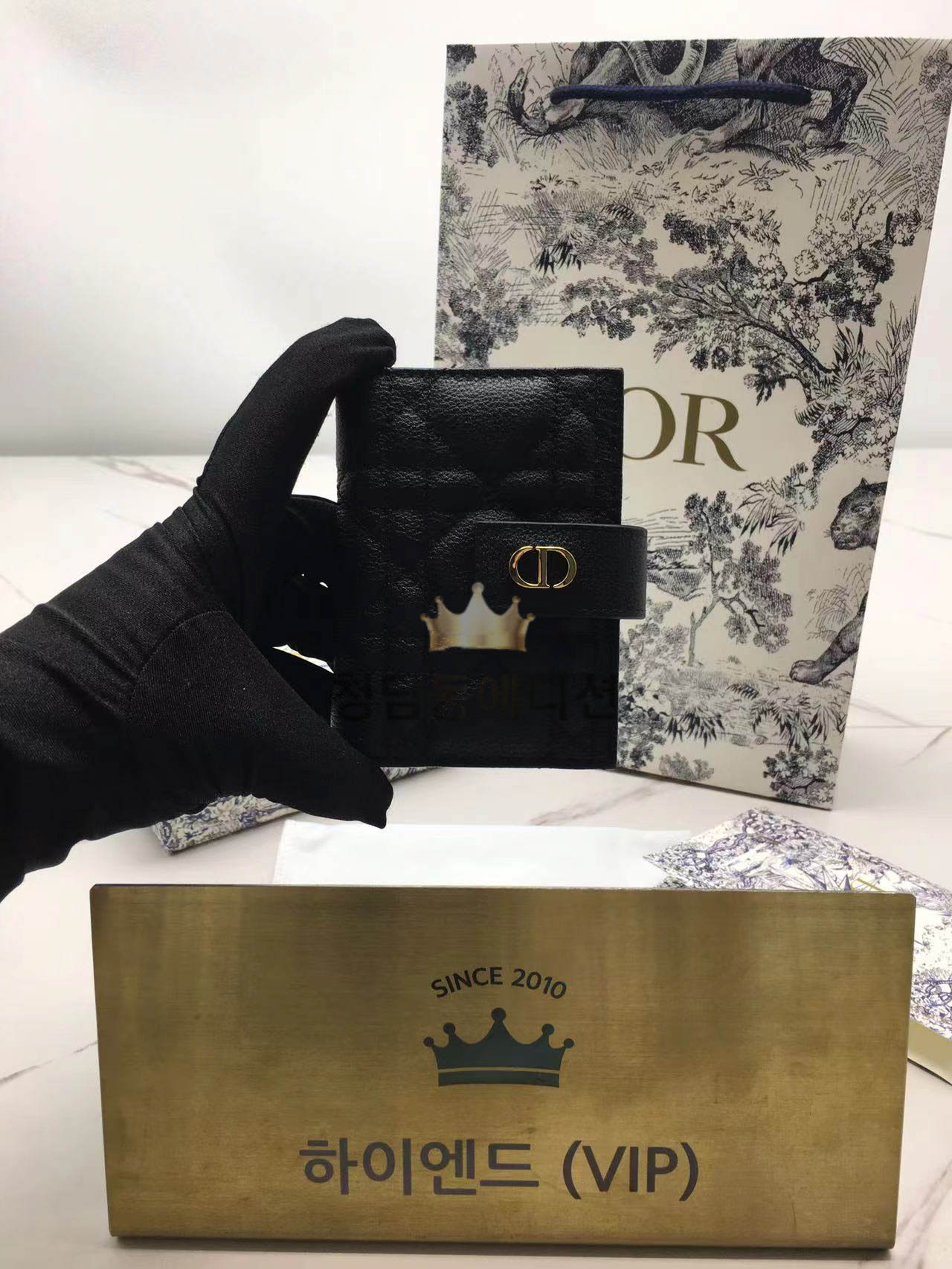 디올 카로 단델리온 카드지갑 (컬러 블랙)