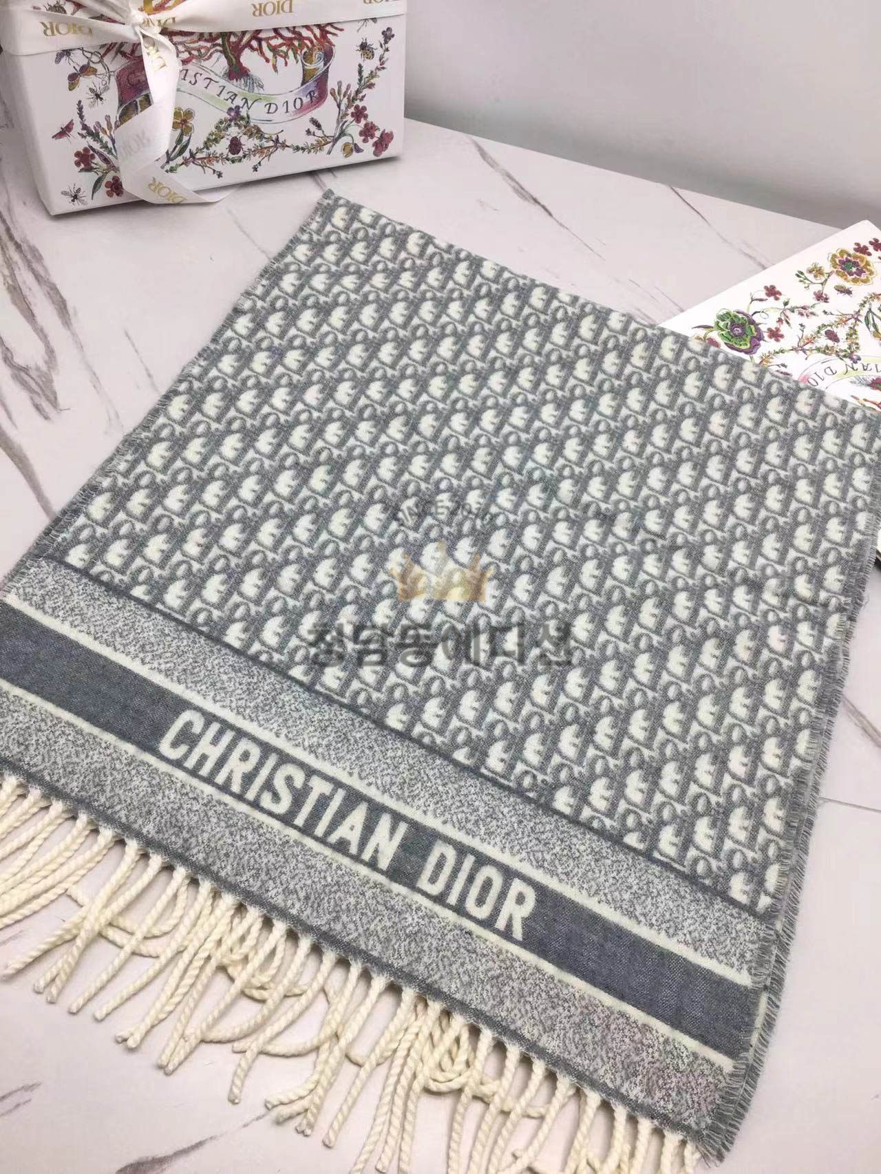 디올 오블리크 100% 캐시미어 머플러