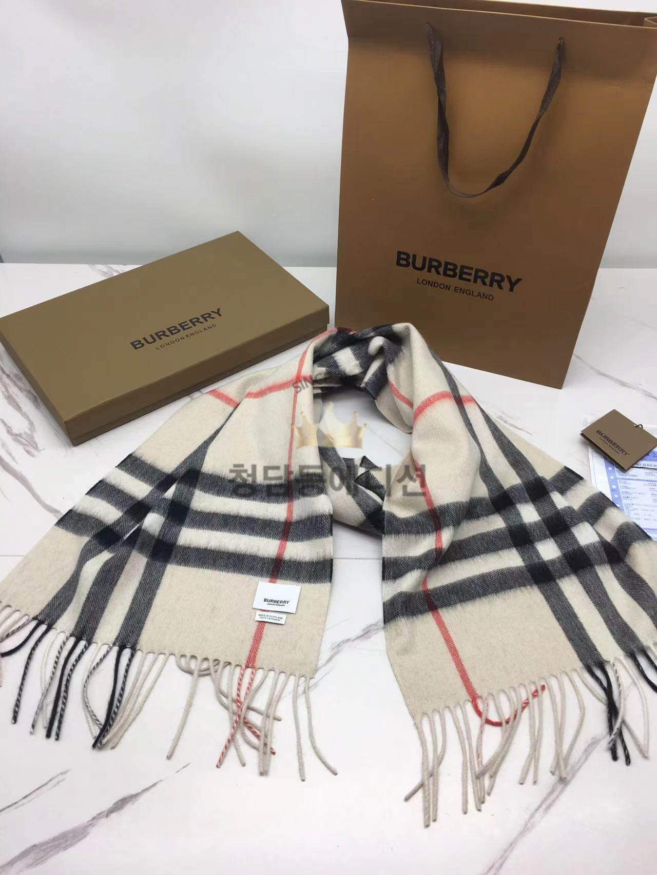 버버리 캐시미어 체크 머플러