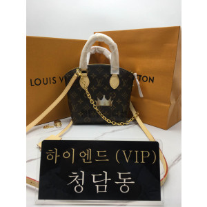 루이비통 락킷 BB M12019