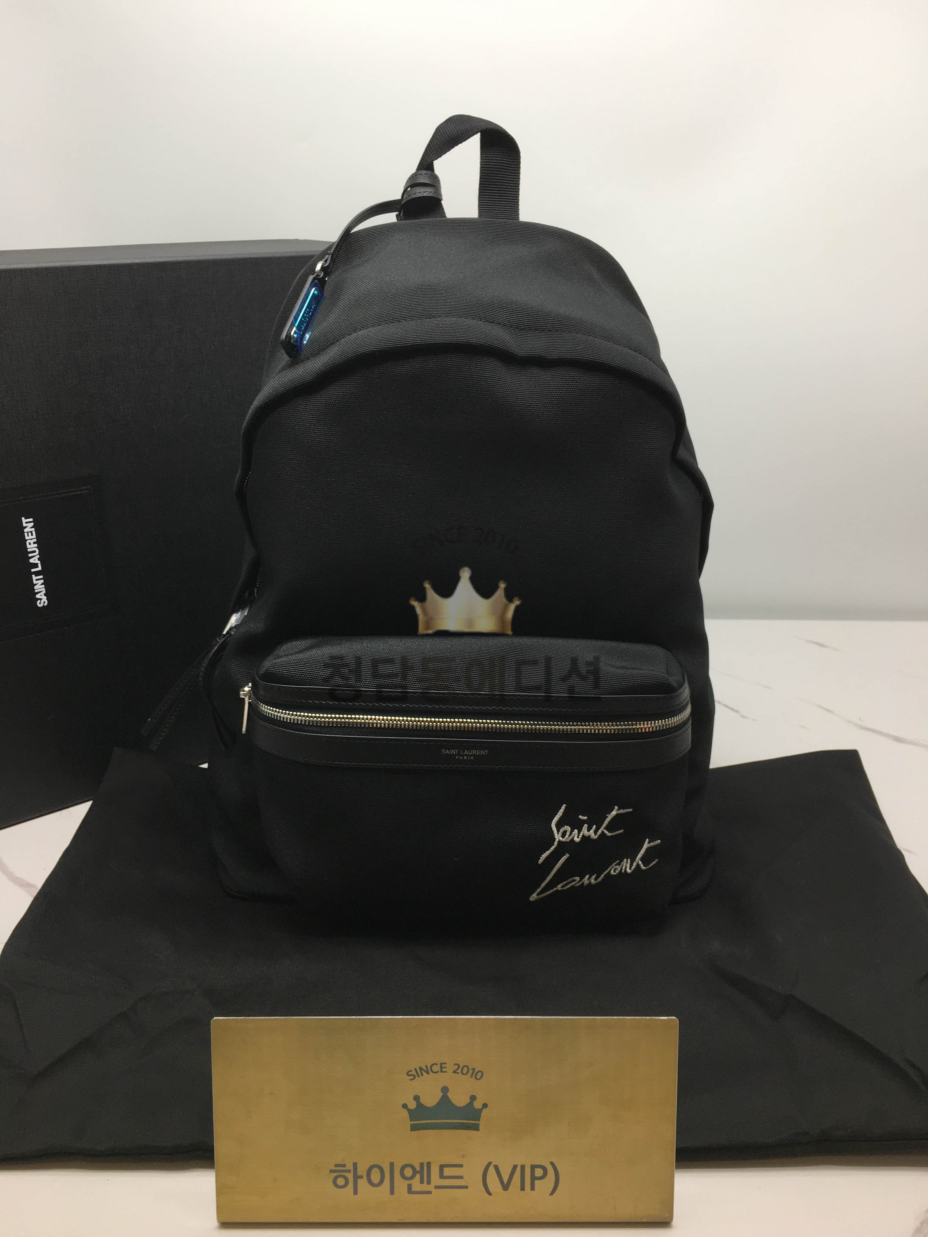 생로랑 26M 백팩 배낭 가방 로고 블랙 (upgrade ver.)