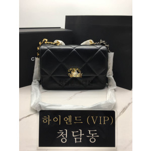 샤넬 19 플랩백 미디움 (하이엔드급) (고트스킨)