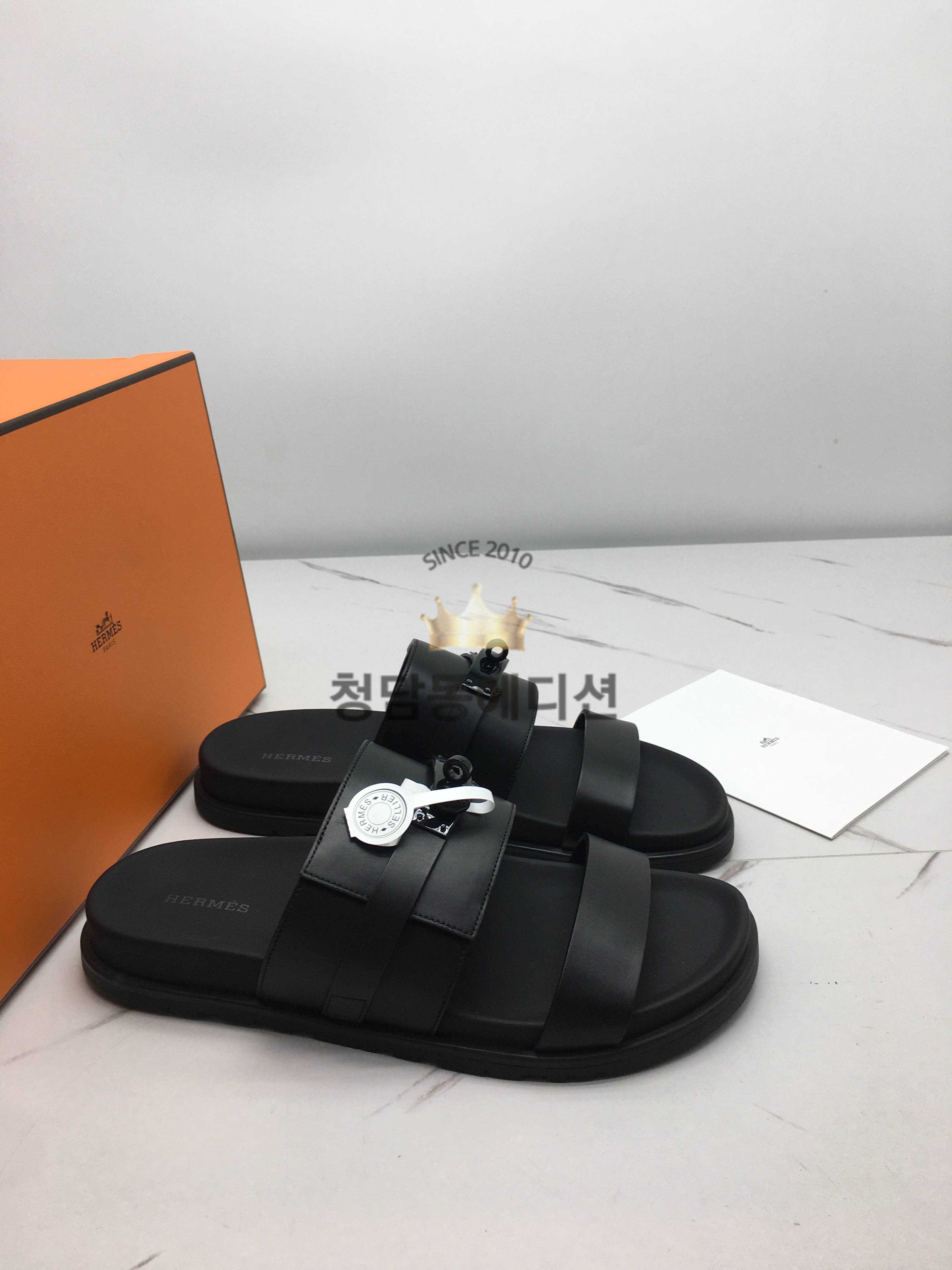 에르메스 잭슨 샌들 슬라이드 쏘 블랙 (handmade ver.) (남성용)