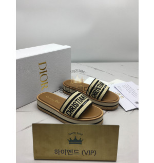 디올 슬리퍼