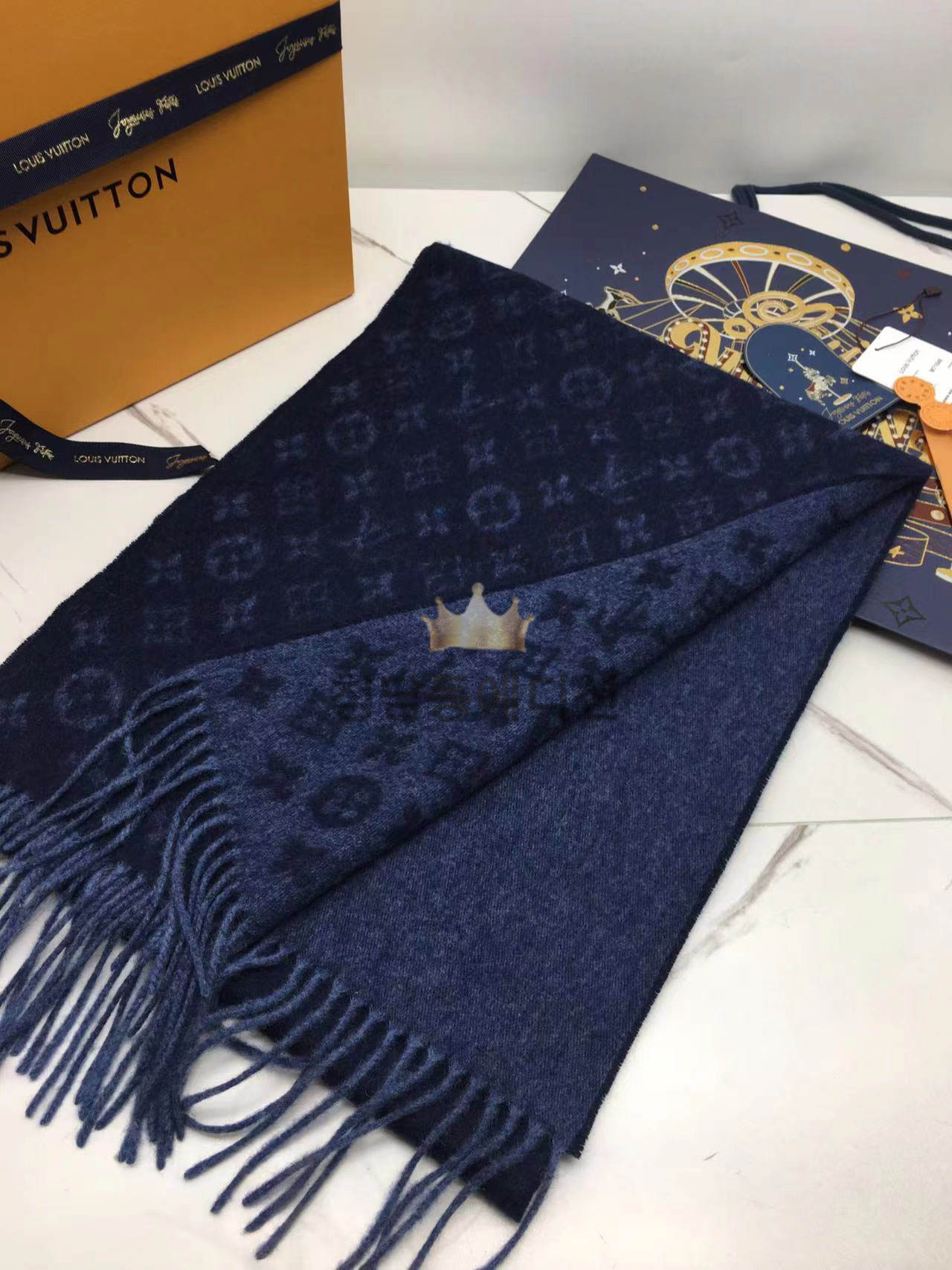 루이비통 모노그램 그라디엉 머플러