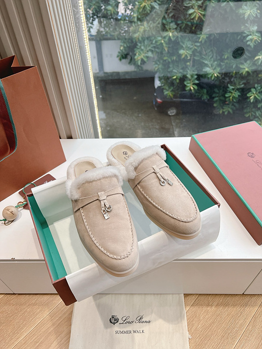 로로피아나 썸머워크 뮬 퍼 블로퍼 은장