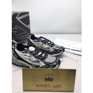 오프화이트 런닝화 (남녀공용)