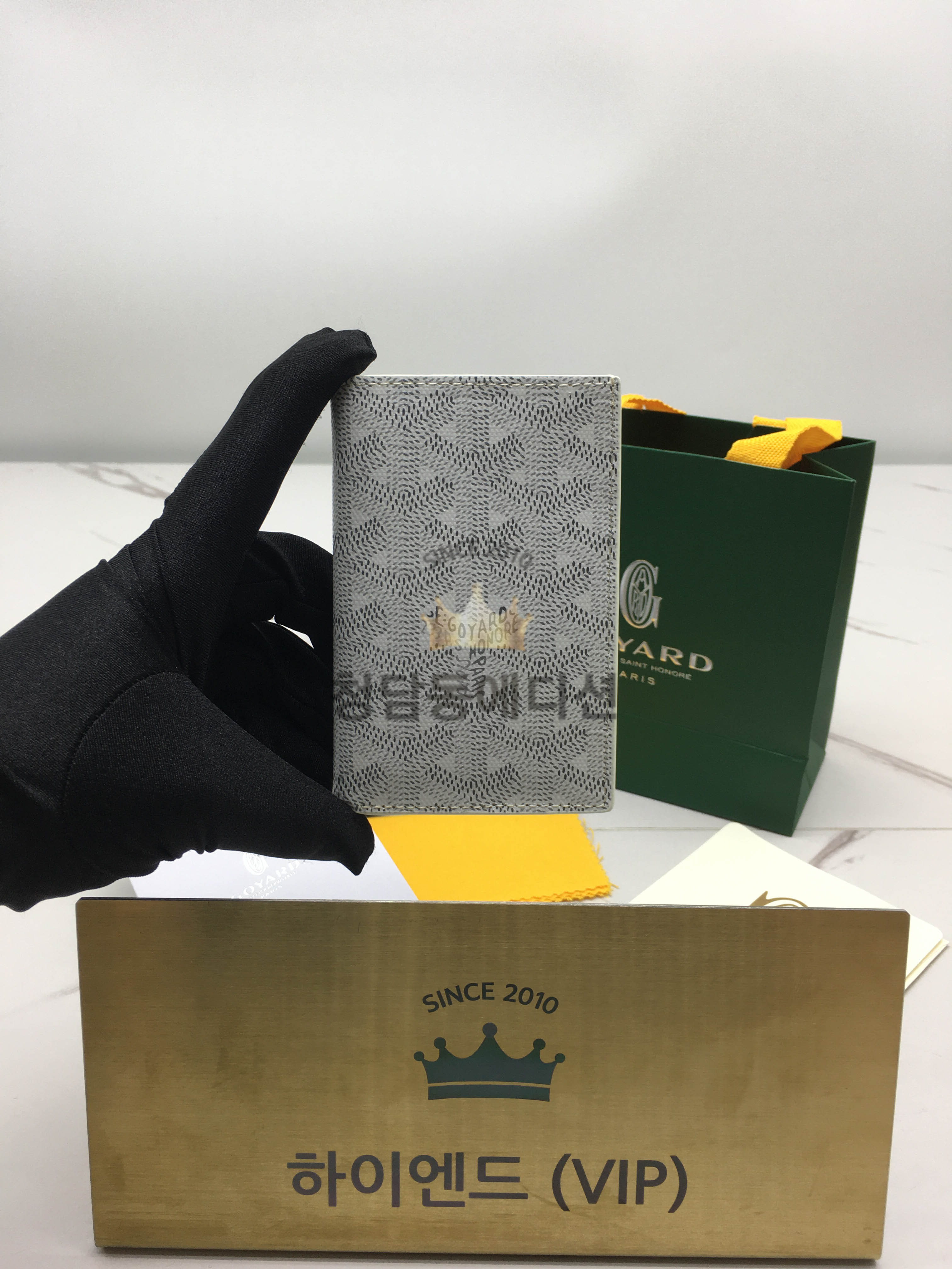 고야드 생피에르 카드지갑 (컬러 화이트)