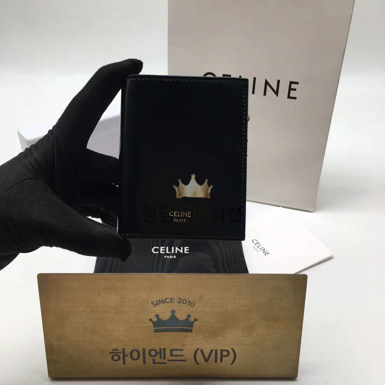 셀린느 트리오페 컴팩트 지갑