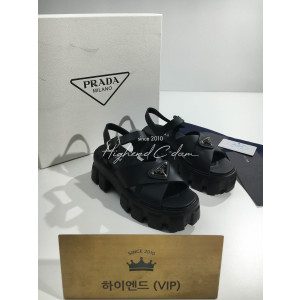 프라다 모노리스 러버 샌들 블랙