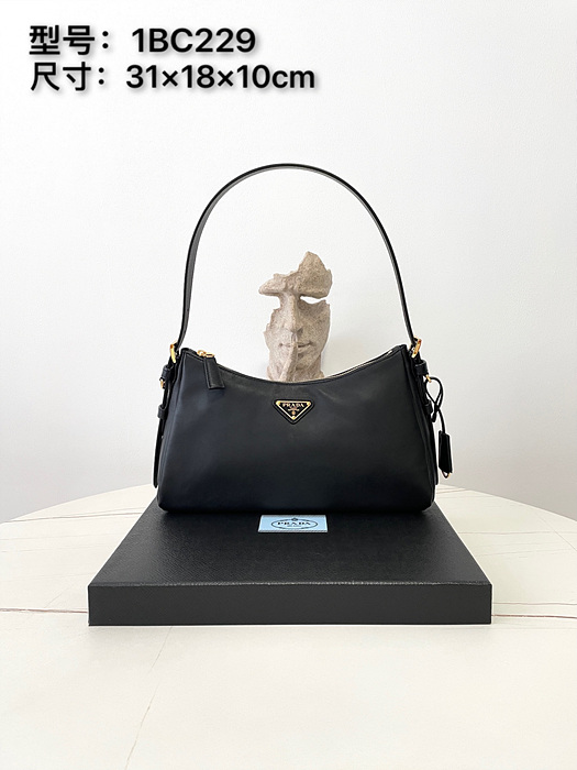 프라다 에메 미디엄 가죽 숄더백 1BC229