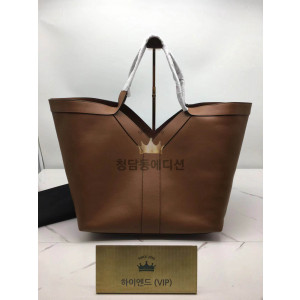 생로랑 Y 카바스 레더 토트 숄더백