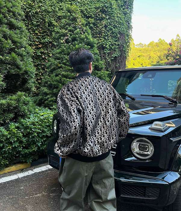 디올 시퀸 자수 오블리크 자켓 (남성용)