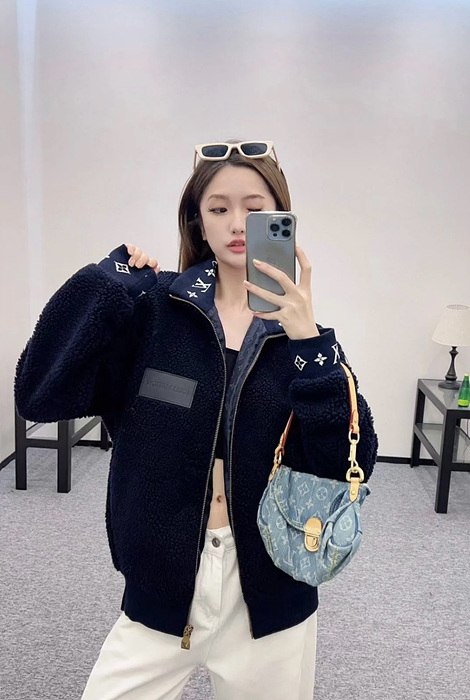 루이비통 레더 패치 플리스 블루종 (남녀공용)