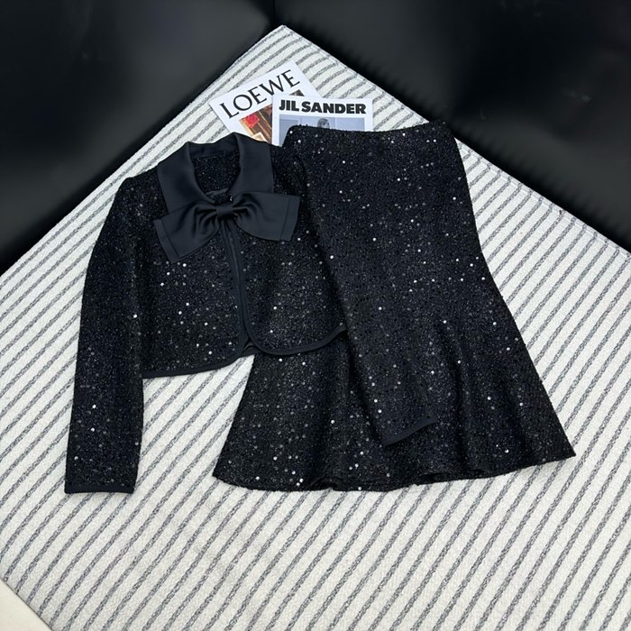 샤넬 스팽글 투피스