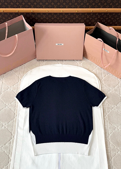 미우미우 니트 반팔