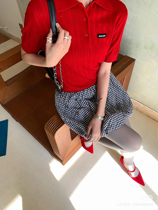 미우미우 니트 카라 반팔