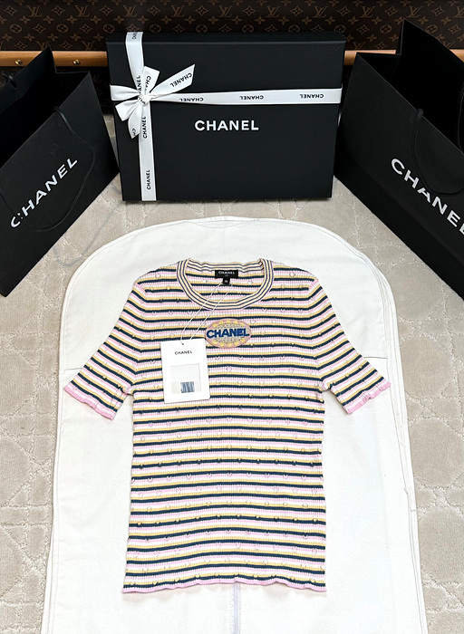 샤넬 25P 스트라이프 반팔