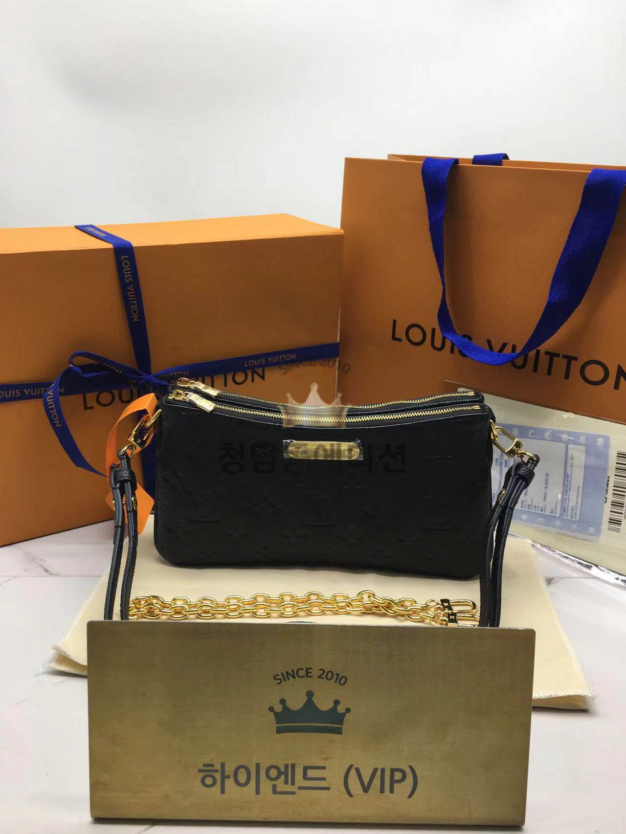 루이비통 러브 포쉐트 M83301