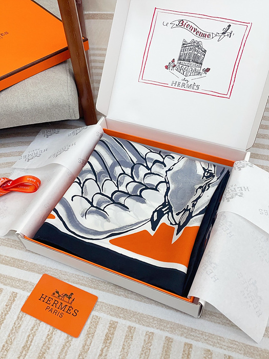 에르메스 실크 스카프