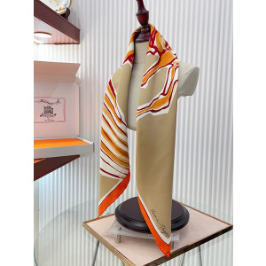 에르메스 실크 스카프