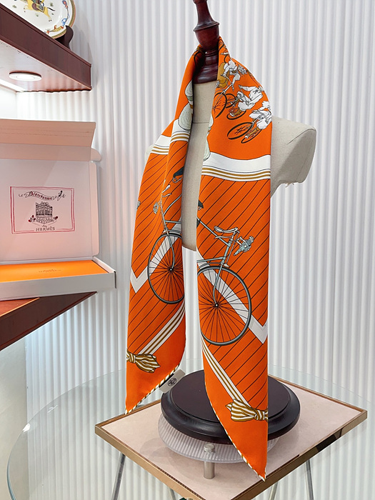 에르메스 실크 스카프