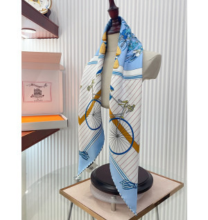 에르메스 실크 스카프