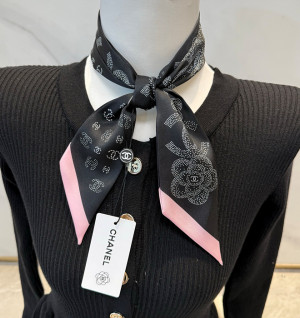 샤넬 실크 트윌리