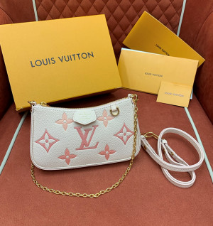 루이비통 이지 파우치 온스트랩 M82346