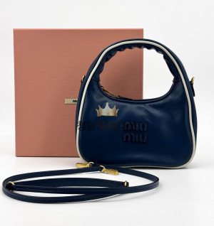 미우미우 완더 가죽백