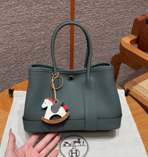 에르메스 미니 가든파티 베르트 아망드 올수공