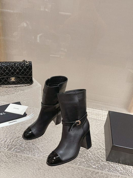 샤넬 23SS 숏 부츠